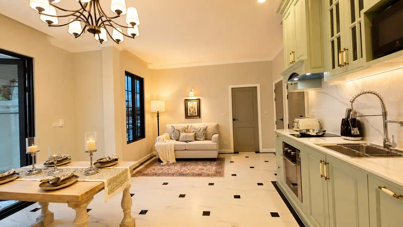 Floor 3 — Living Room