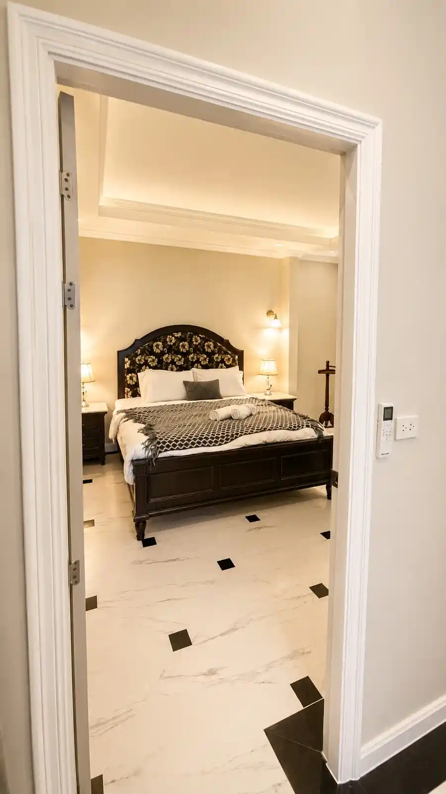 Floor 3 — Master Bedroom